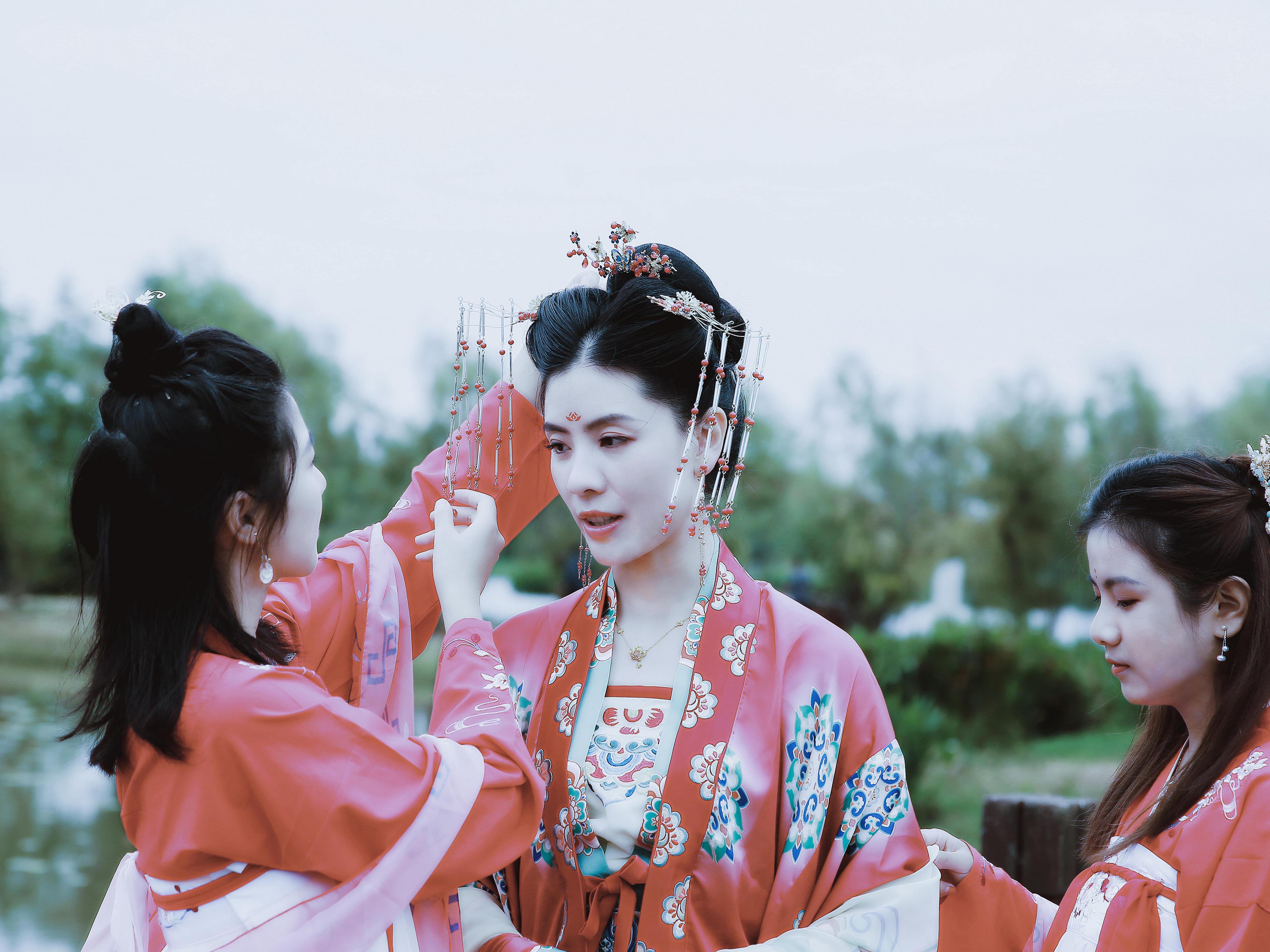 昆明资深单机位婚礼摄影原片不低于400精修40