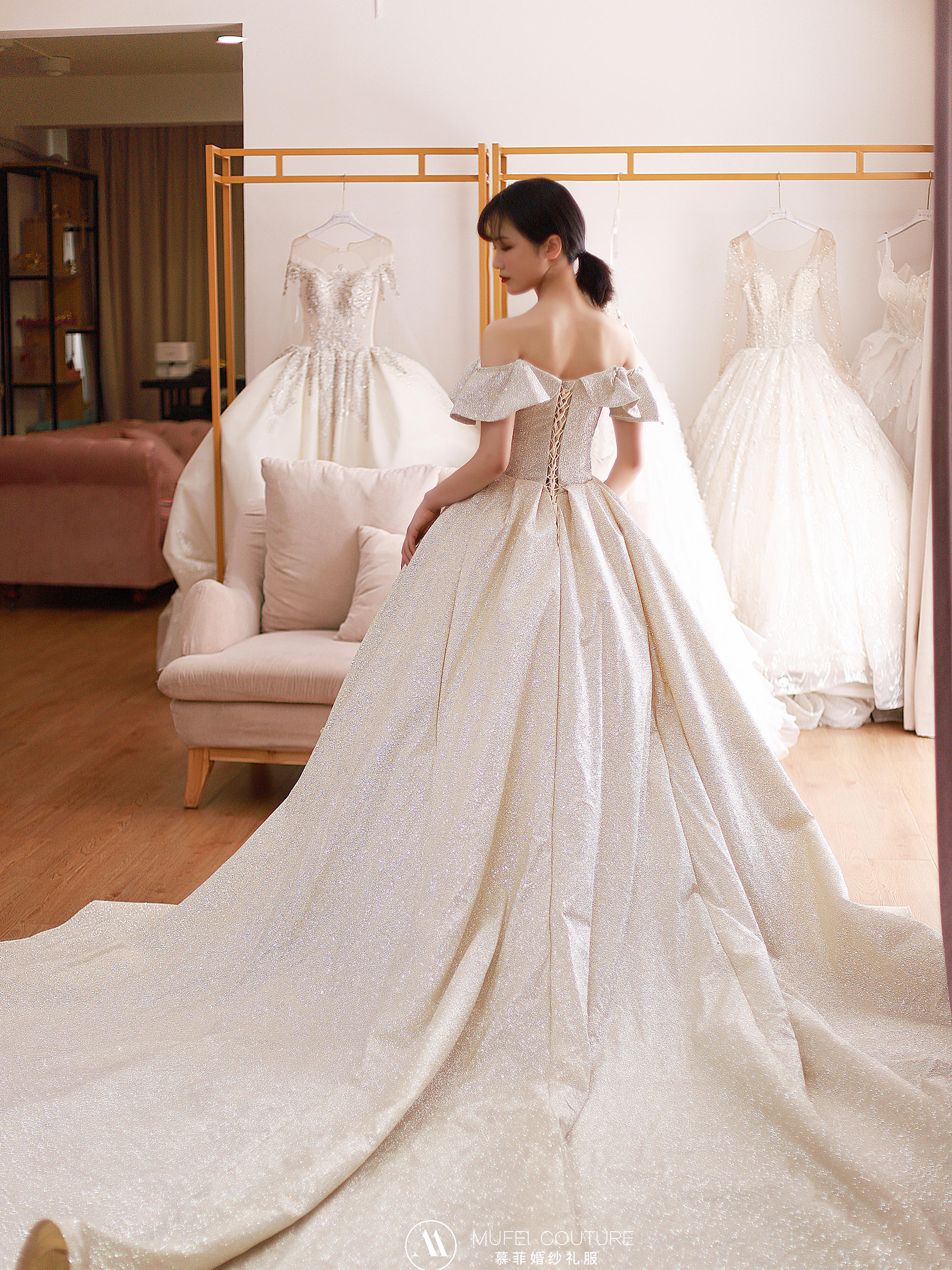 【超值租赁】婚纱礼服4件套结婚套租赁