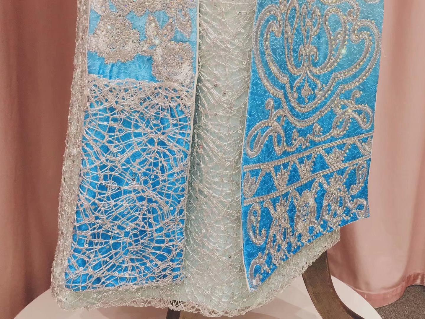 艾尔纱婚纱馆新款马来褂爆款来袭