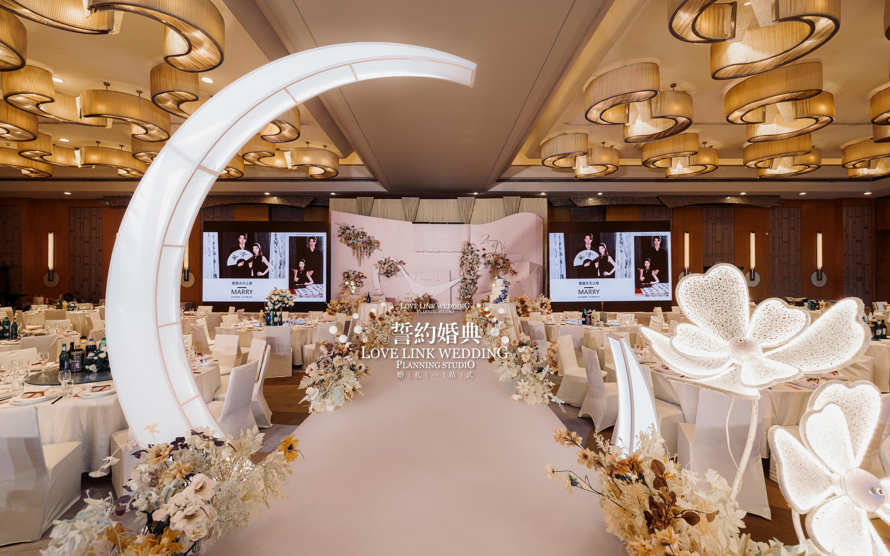 香槟色-20250501世博洲际