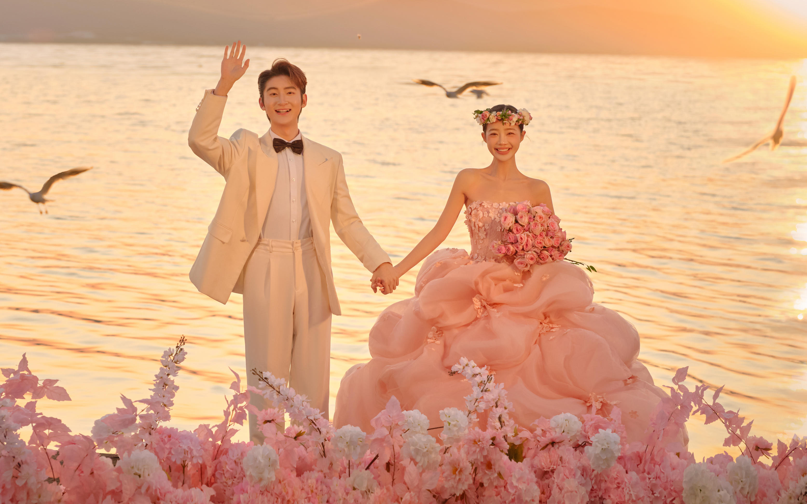 外景婚纱照夕阳婚纱照昆明婚纱照海景婚纱照