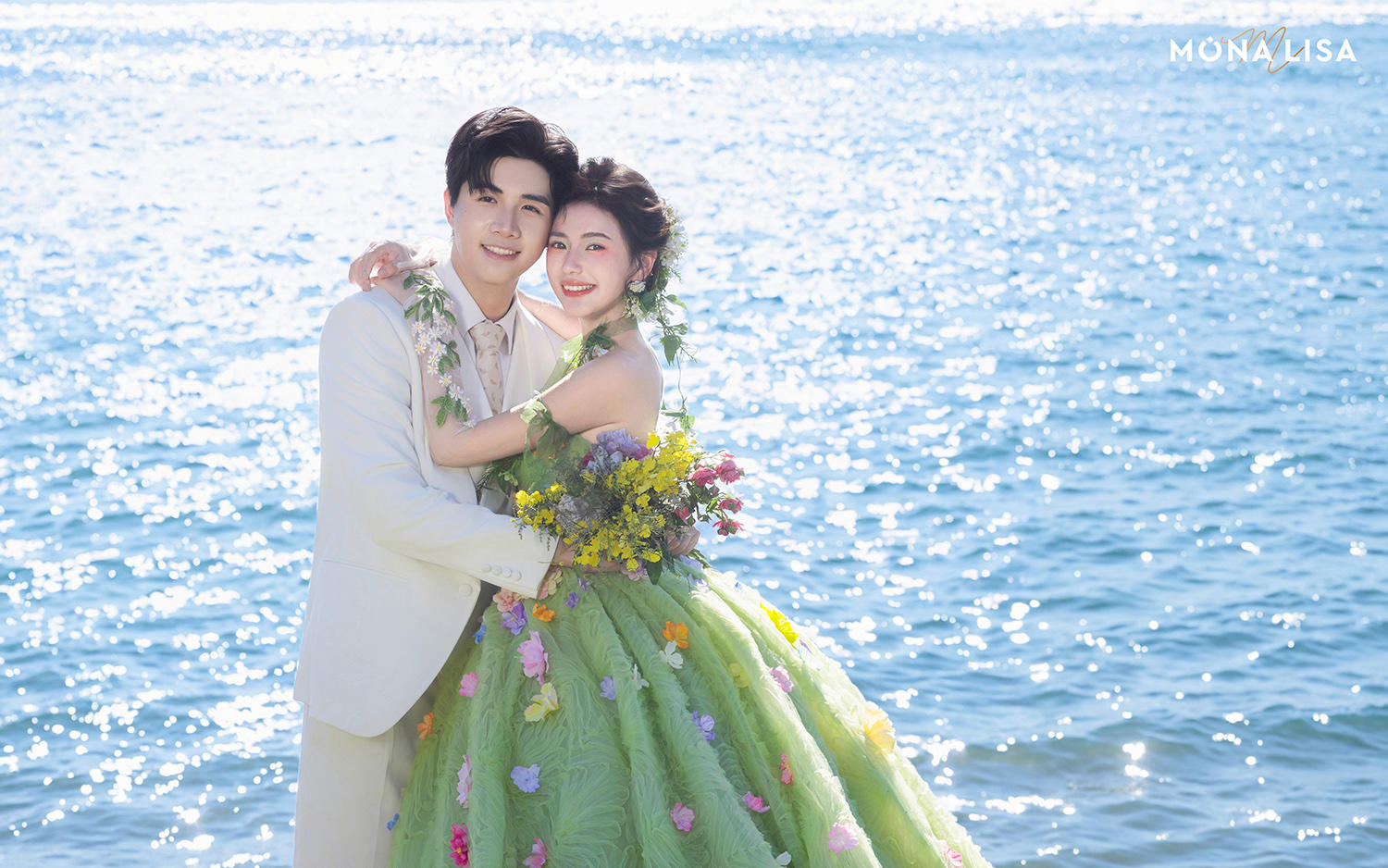 汉也有“海边”婚纱照啦！波光粼粼美哭😭