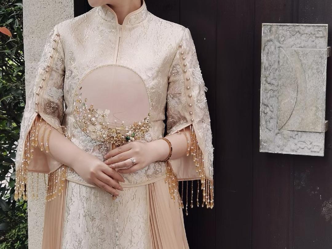  森白新娘造型化妆全程跟妆