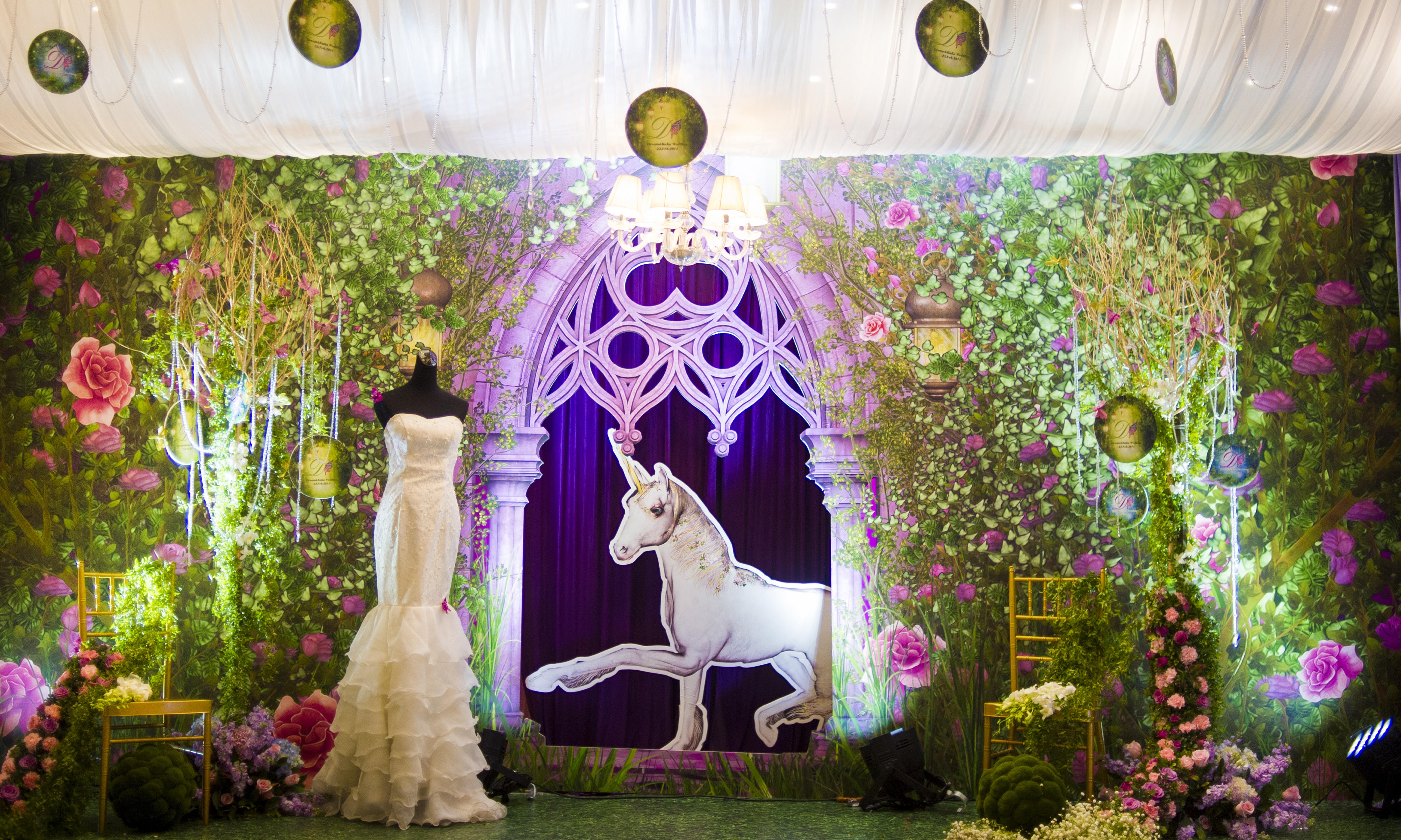 DREAM WEDDING