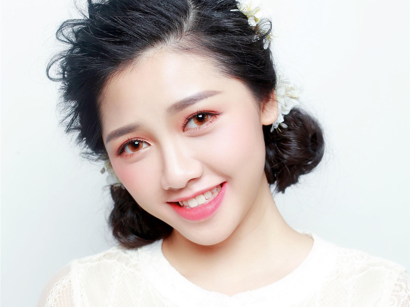 【高性价比】双妆容造型 新娘半天跟妆