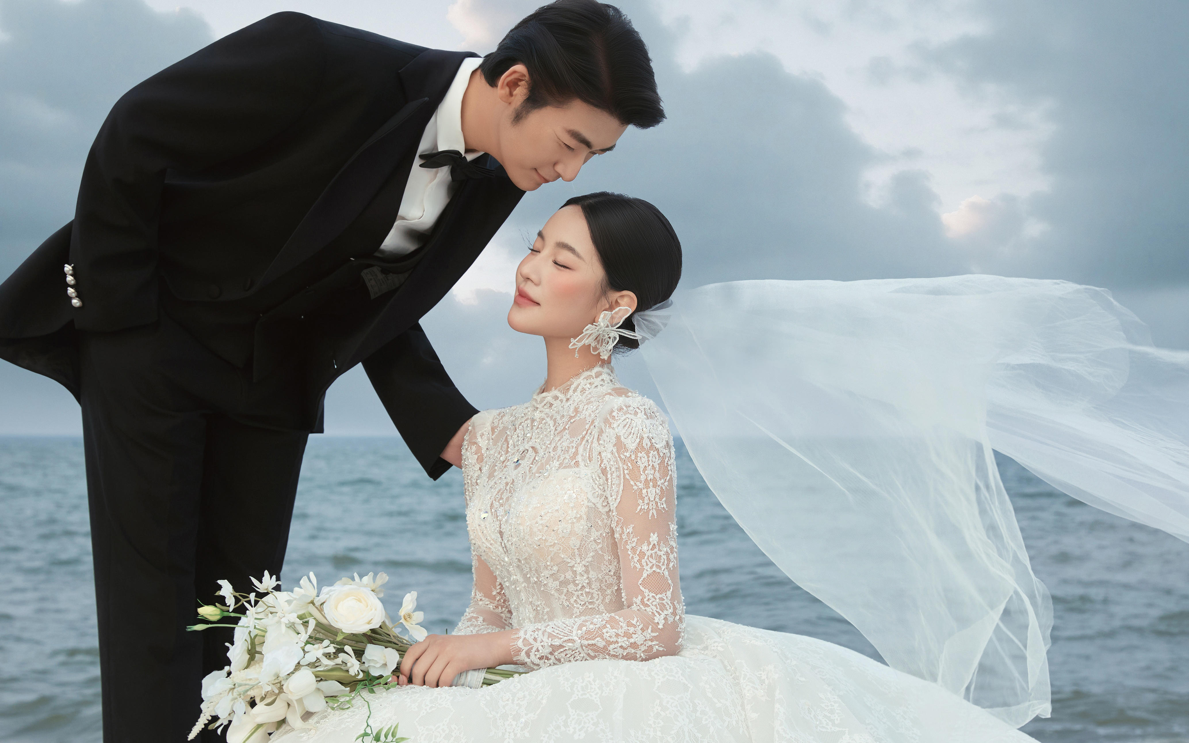 【人氣推薦】礁石海岸襯甜蜜，，復(fù)刻壯闊的浪漫敘事