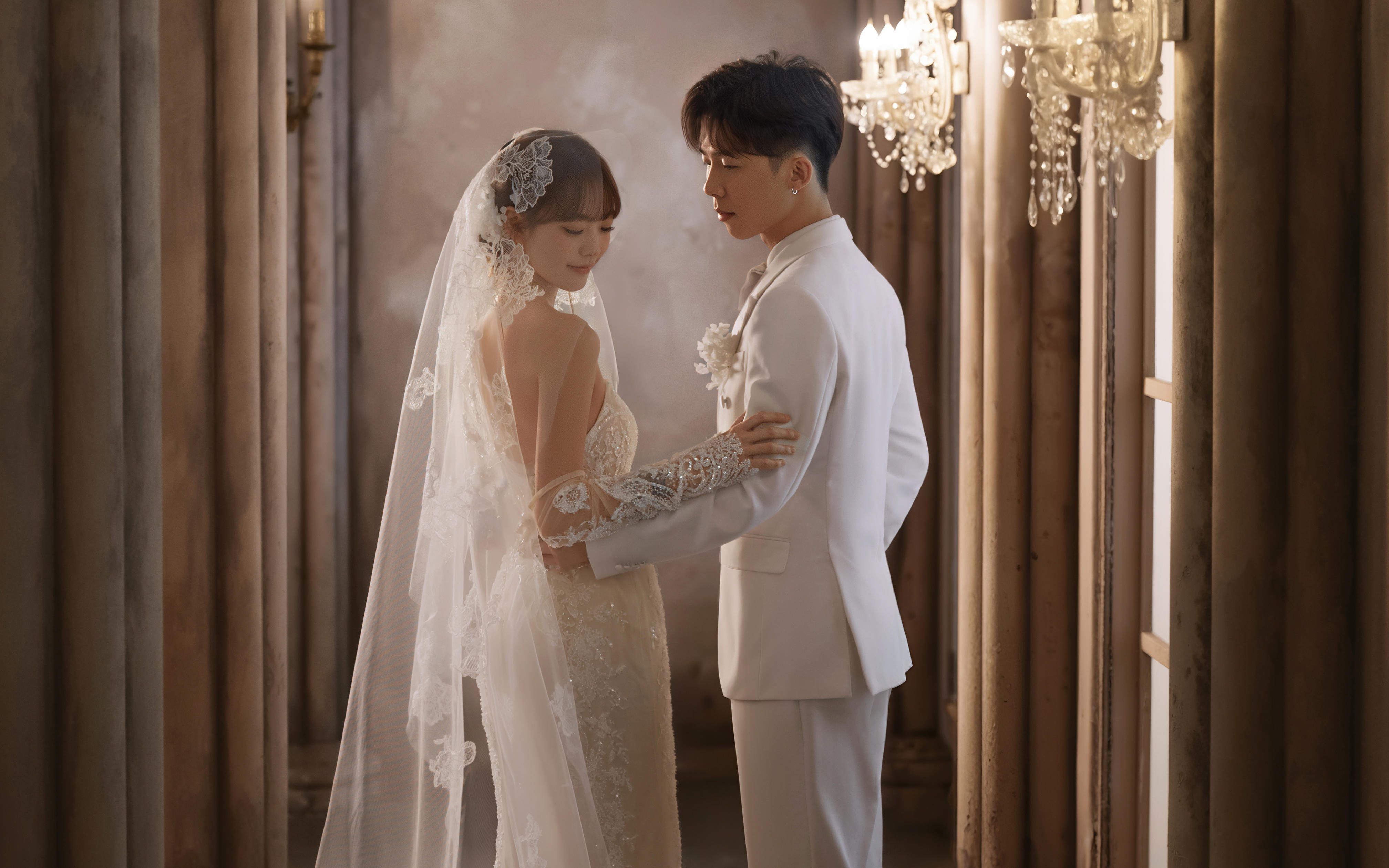 墜入古堡的法式夢境??復古氛圍感婚紗照