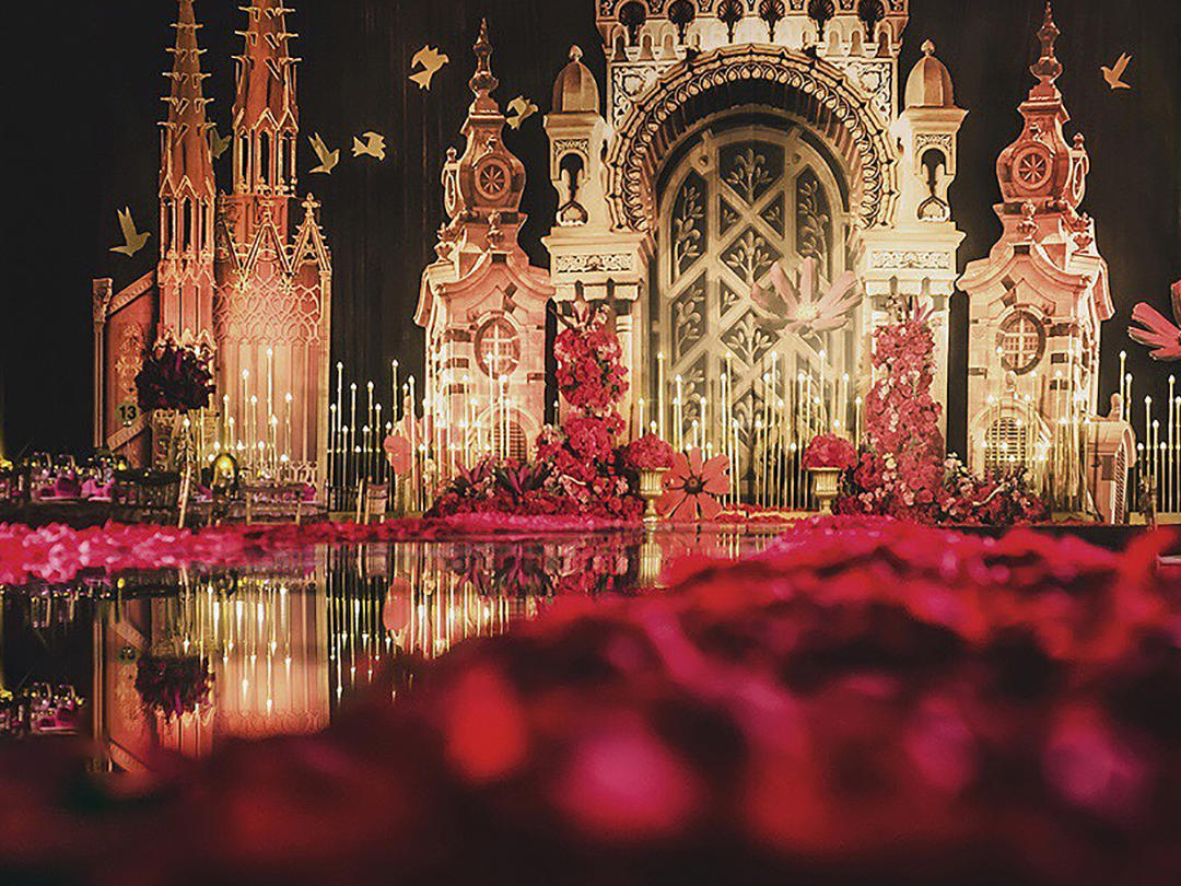 【春季特惠】创意豪华主题婚礼  服装吊顶四大全包