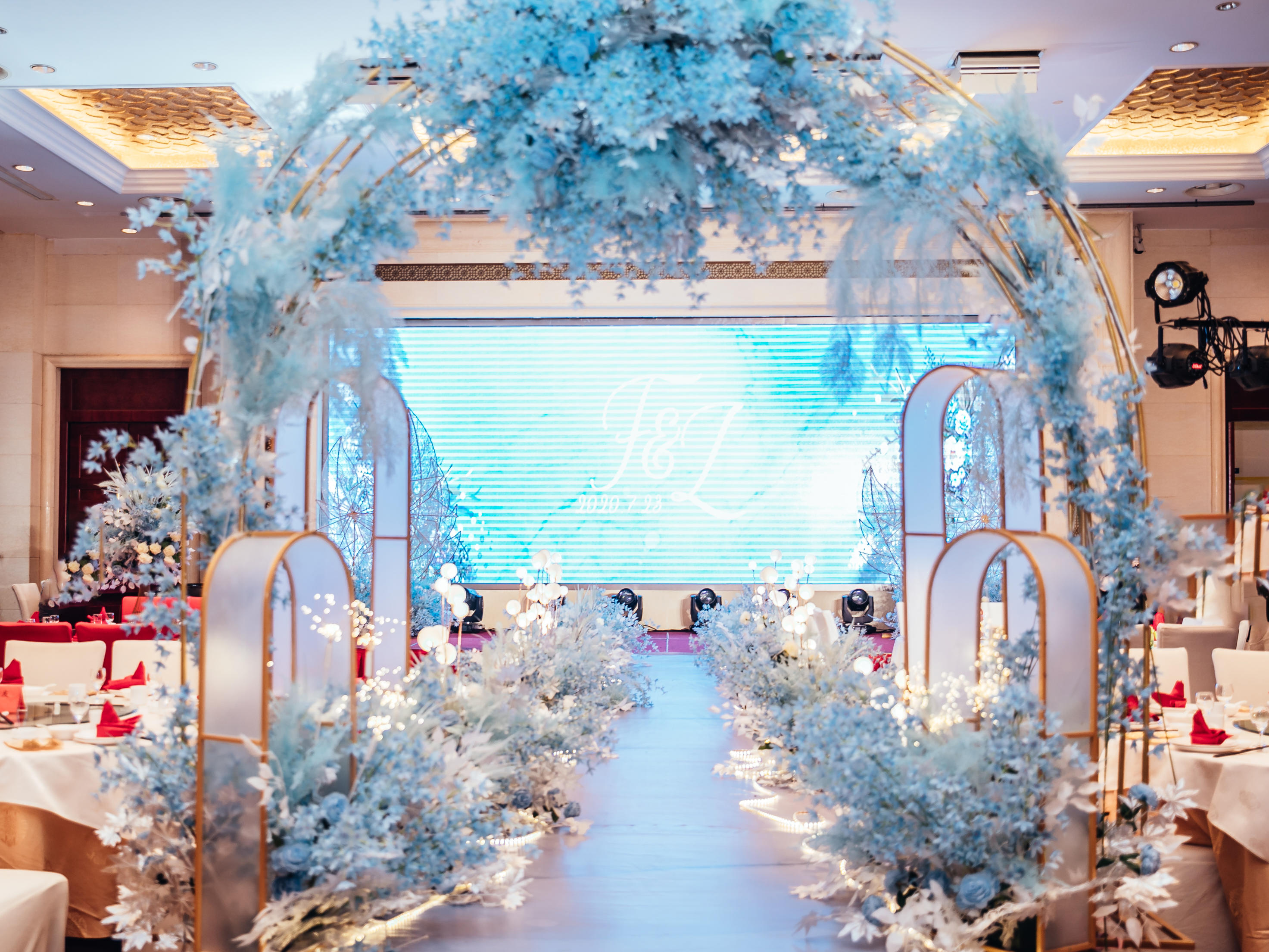 【金典幸福  暖心打造】蓝色系清新婚礼