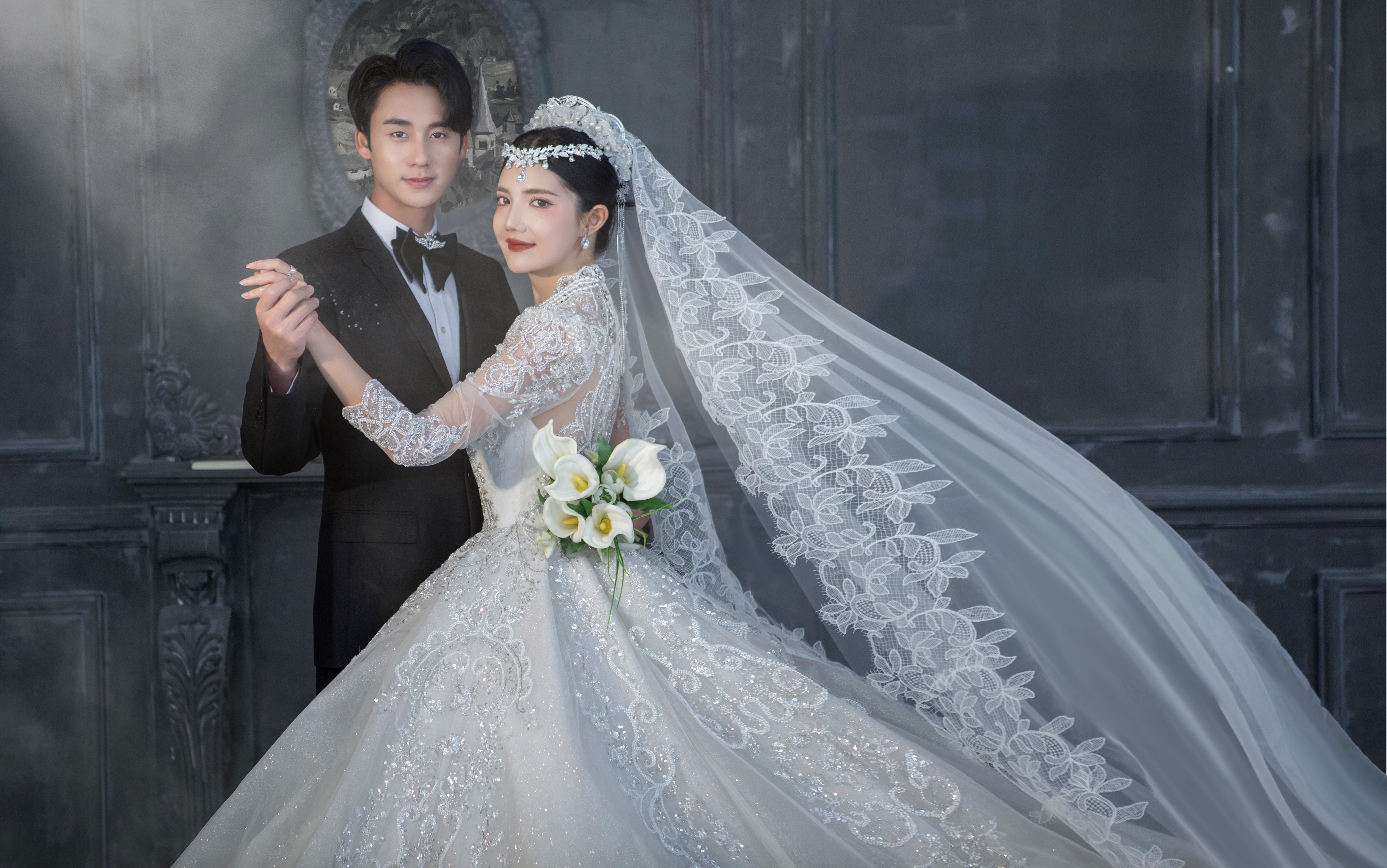 【梦新娘摄影】被惊艳到,复古背景婚纱照越看越高级