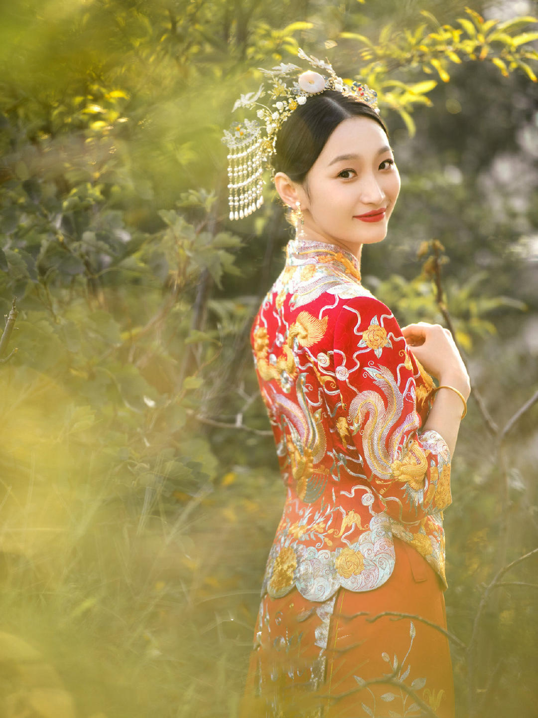 婚纱礼服跟妆超值特惠套餐