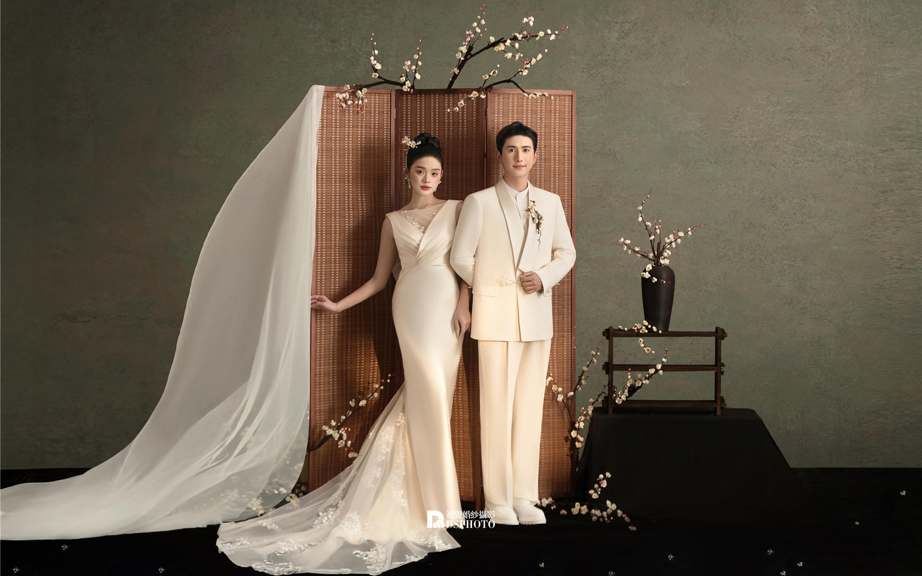 沉迷東方美學(xué)??新中式婚紗照這樣拍太溫婉了吧??