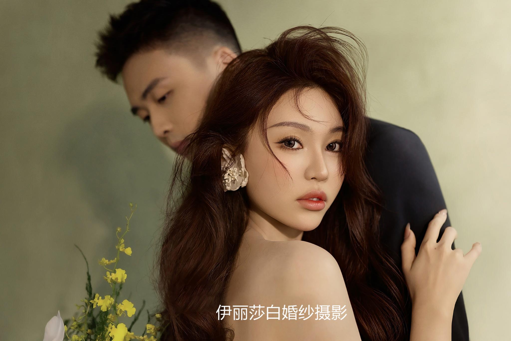 拍婚纱照1999-2999-3888-4699-