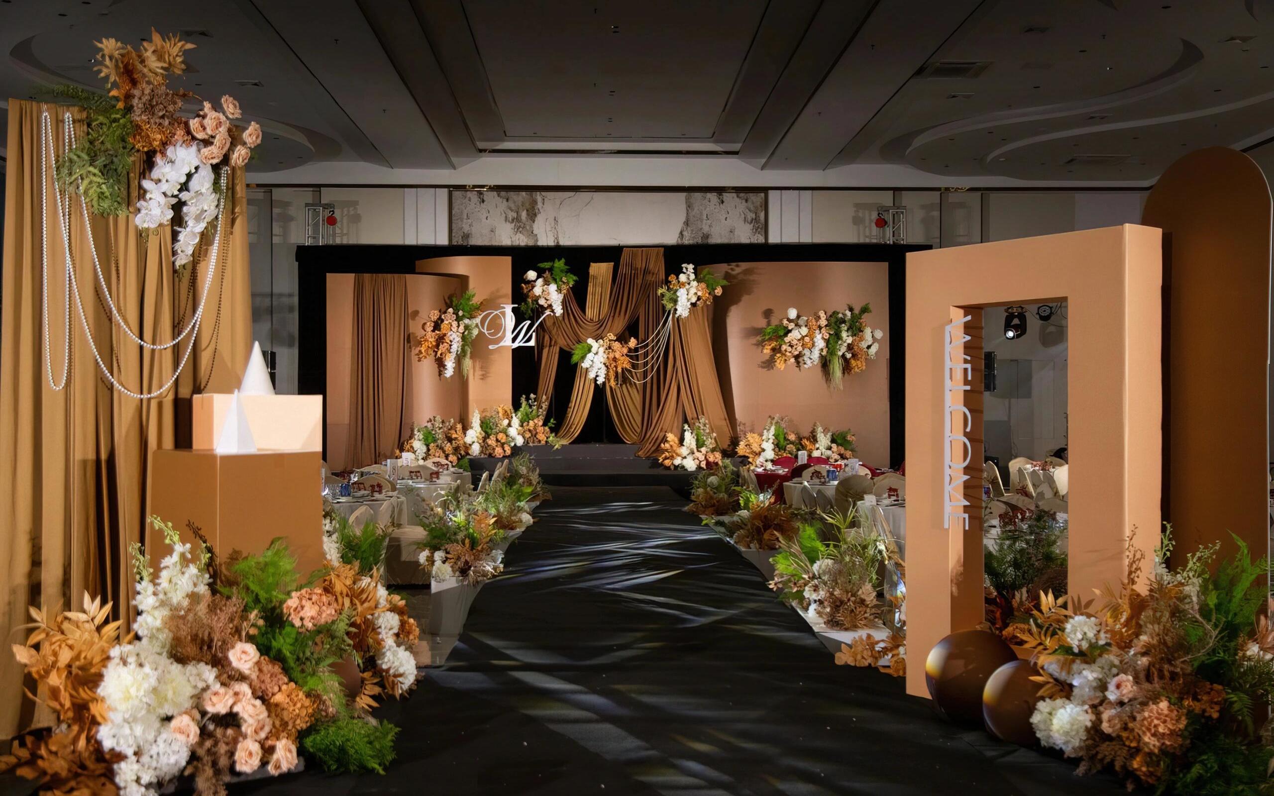 MEMO美慕|复古咖色婚礼