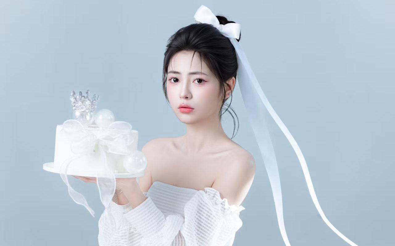 只愿温柔的风，永远吹向春天