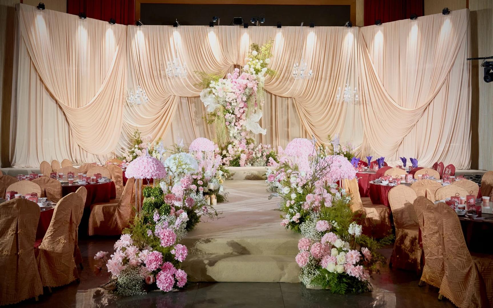 梦幻香槟粉韩式布缦婚礼