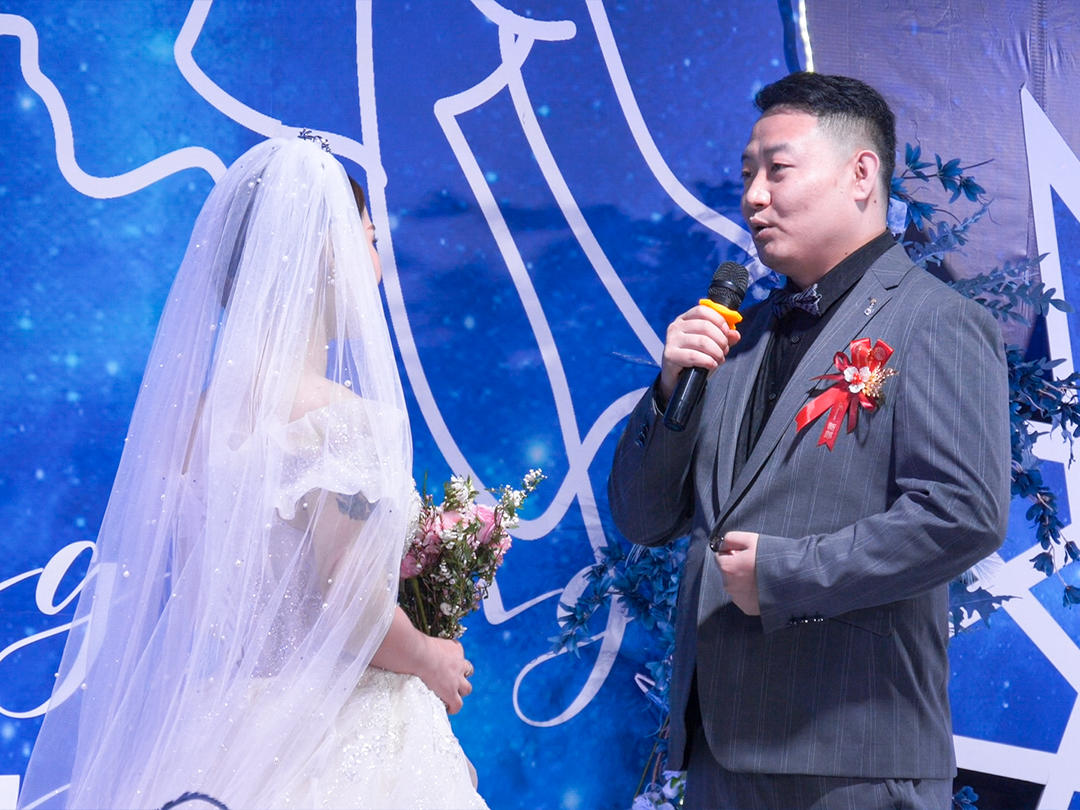 麦瑞蜜影视 首席双机位婚礼摄像