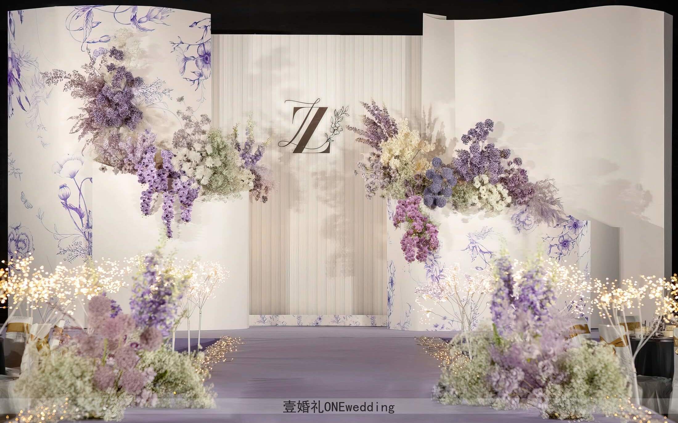  白紫色小香风沉浸式婚礼