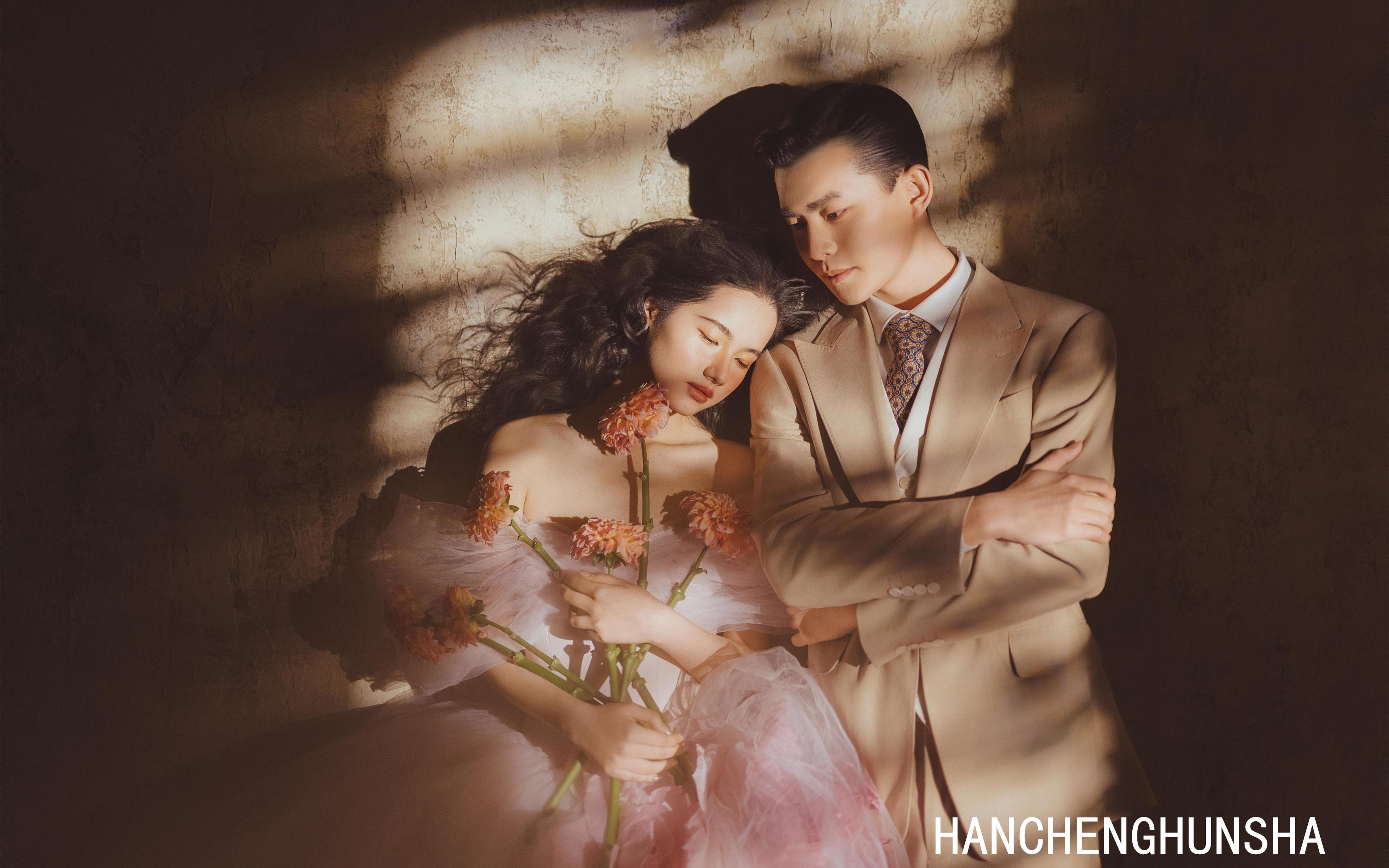 光影油画婚纱照，邂逅艺术般的浪漫🎨