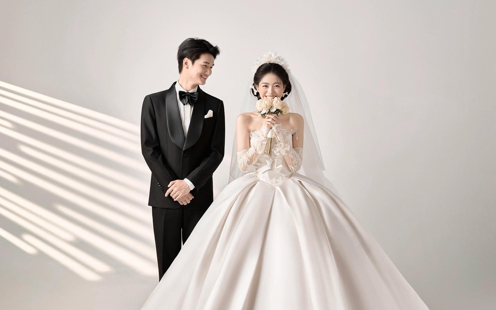 內(nèi)景光影婚紗照 