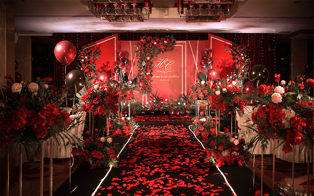 爱尔语典婚礼-红色现代简约