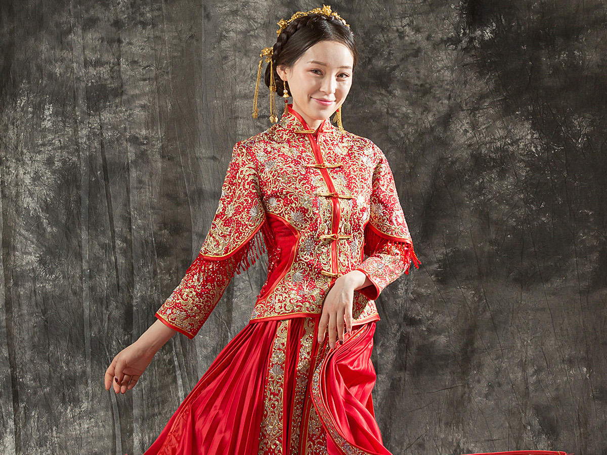 热推婚纱/礼服/秀禾三套租赁套餐