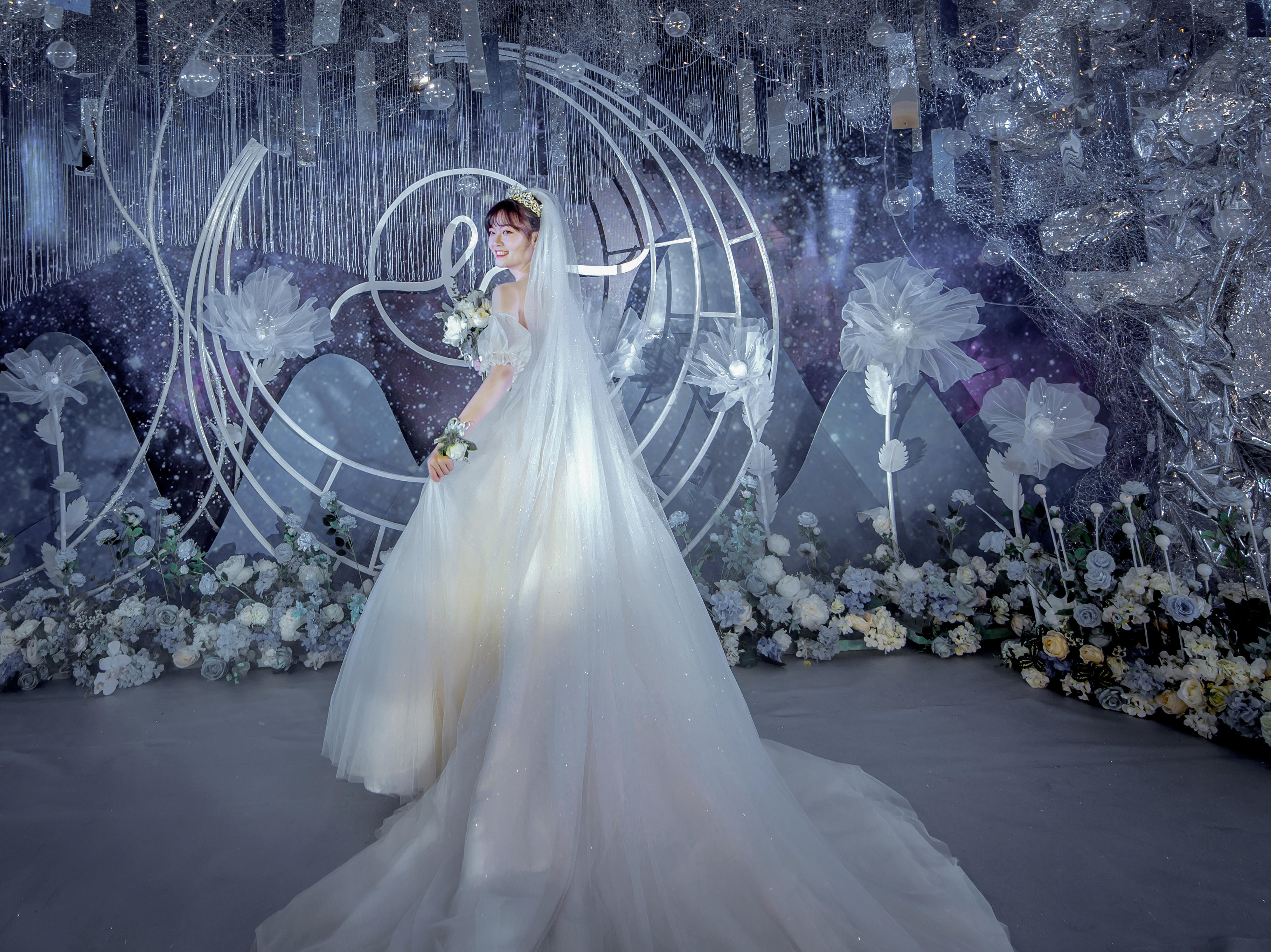 #浏阳VIVI婚纱宫廷复古风仪式纱+礼服#