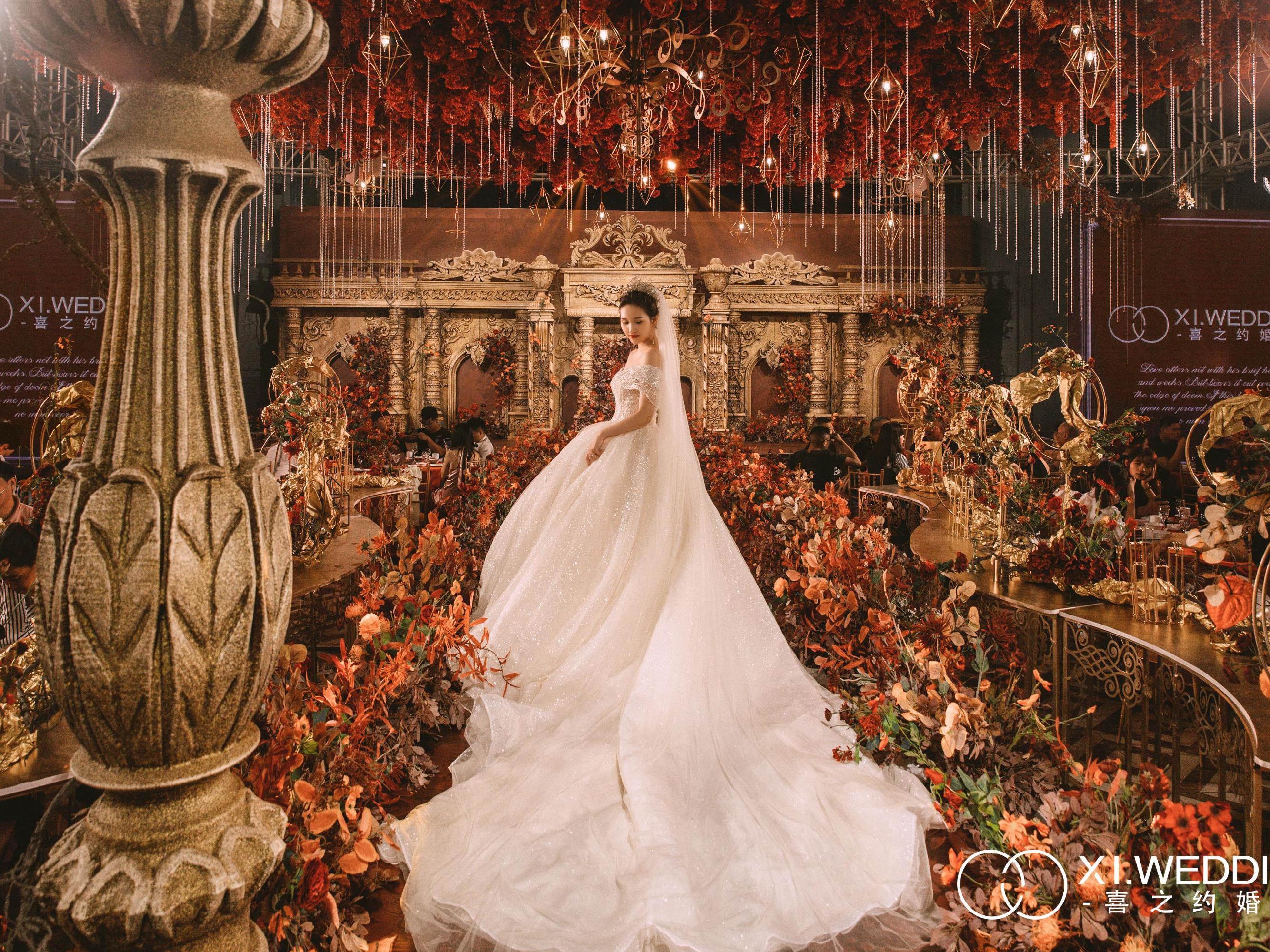 #喜之约婚礼#红色宫廷风·商城蓝海大酒店