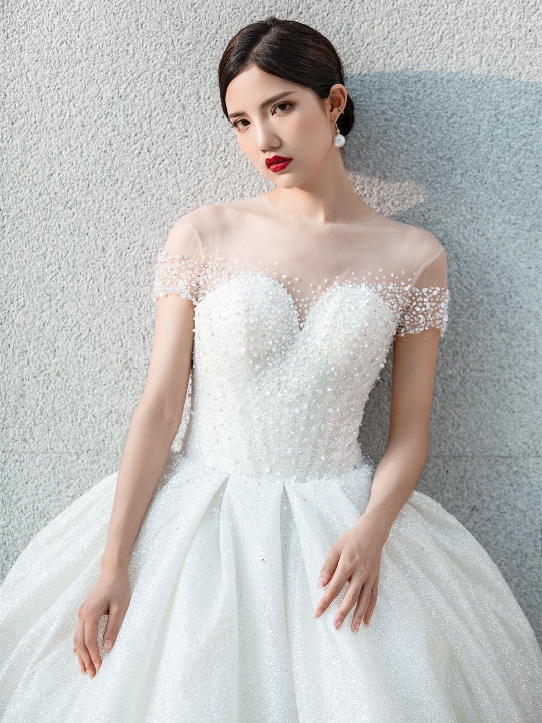 季节限定 | 爆款特惠婚纱