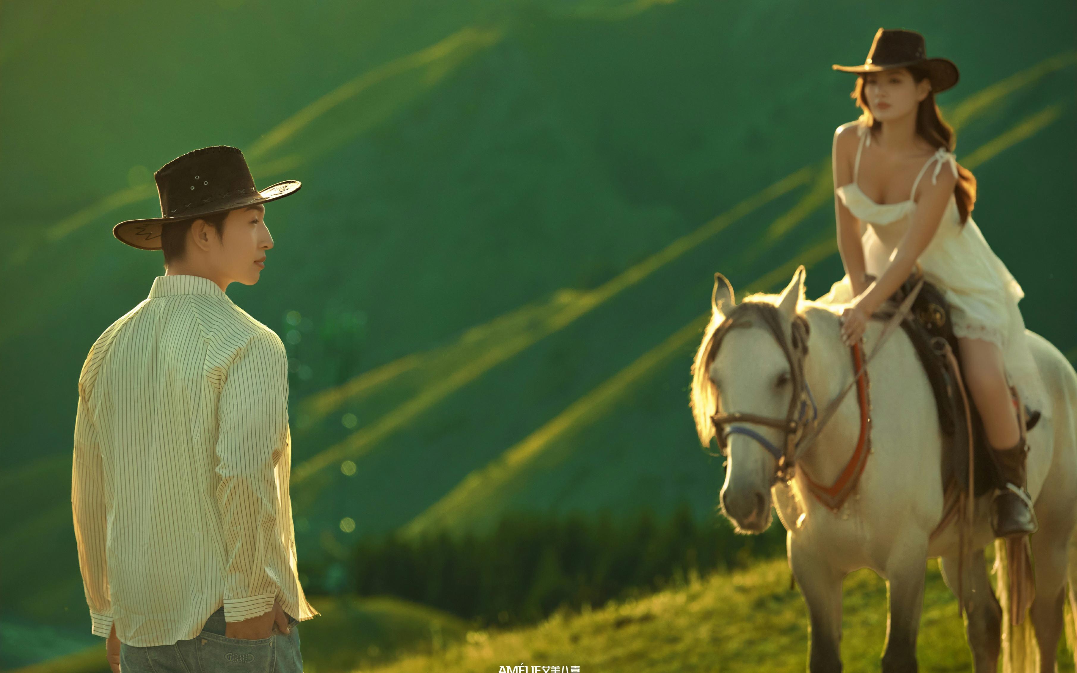 白裙衬衫！果子沟吸睛🐎