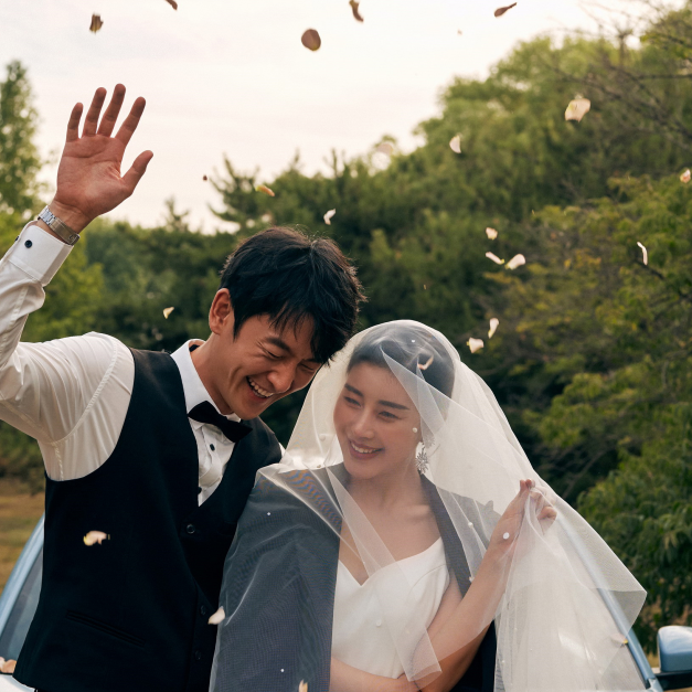 本季热推&场景升级&ins轻奢风&婚纱照