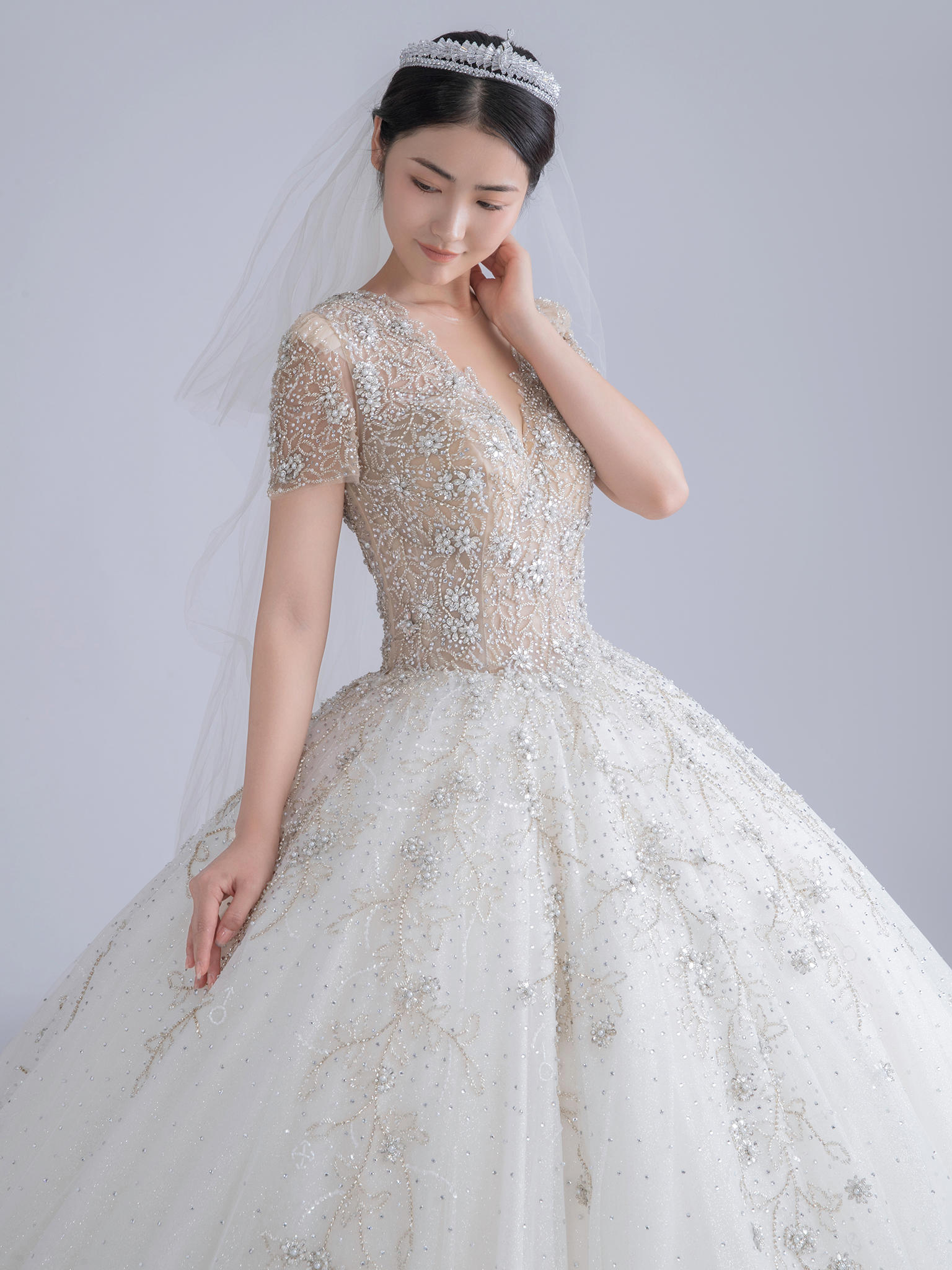 超值主推|拖尾婚纱套餐含跟妆