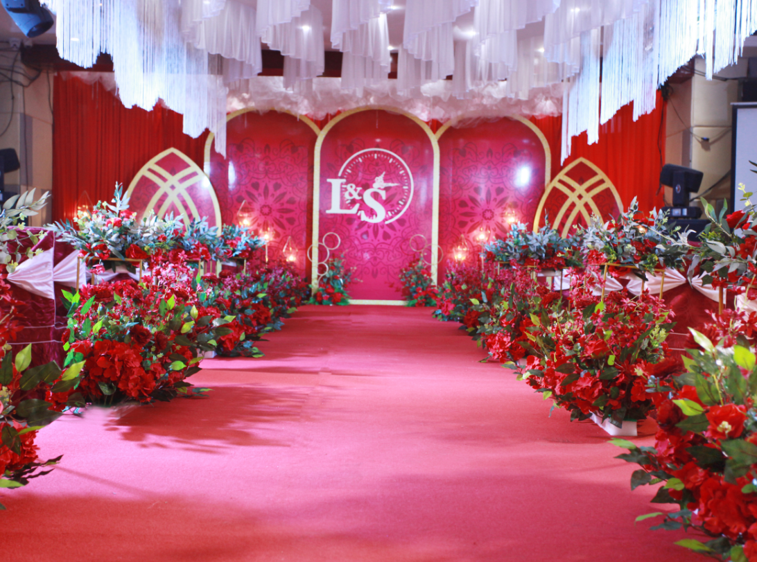 息县婚庆 花海阁婚礼19年最经典配色红金主题