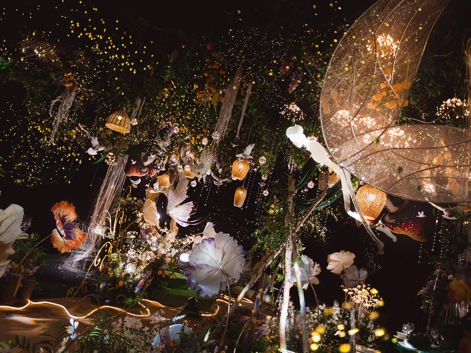 【蓝戒指婚庆】-- 森林主题+童话风+豪华吊顶