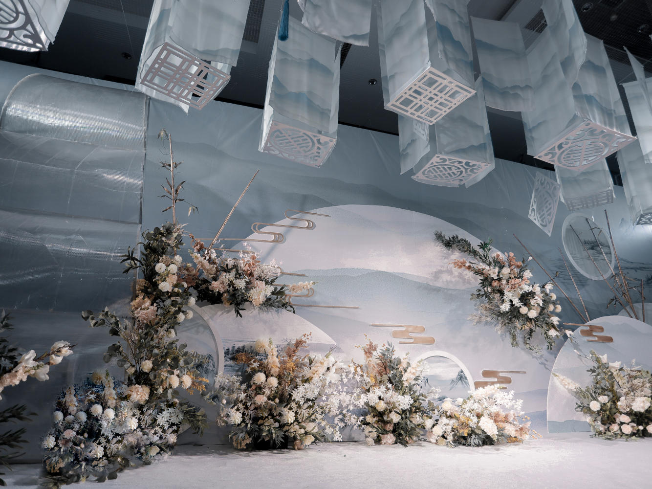 新中式江南风静谧蓝婚礼送首席四大金刚