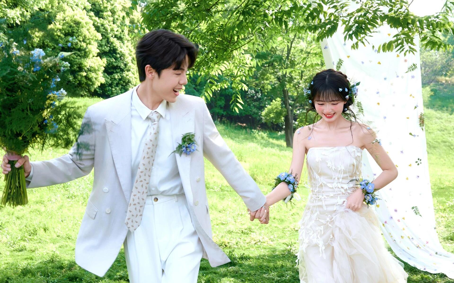 美哭啦😭这套森系婚纱照真的好治愈呀!