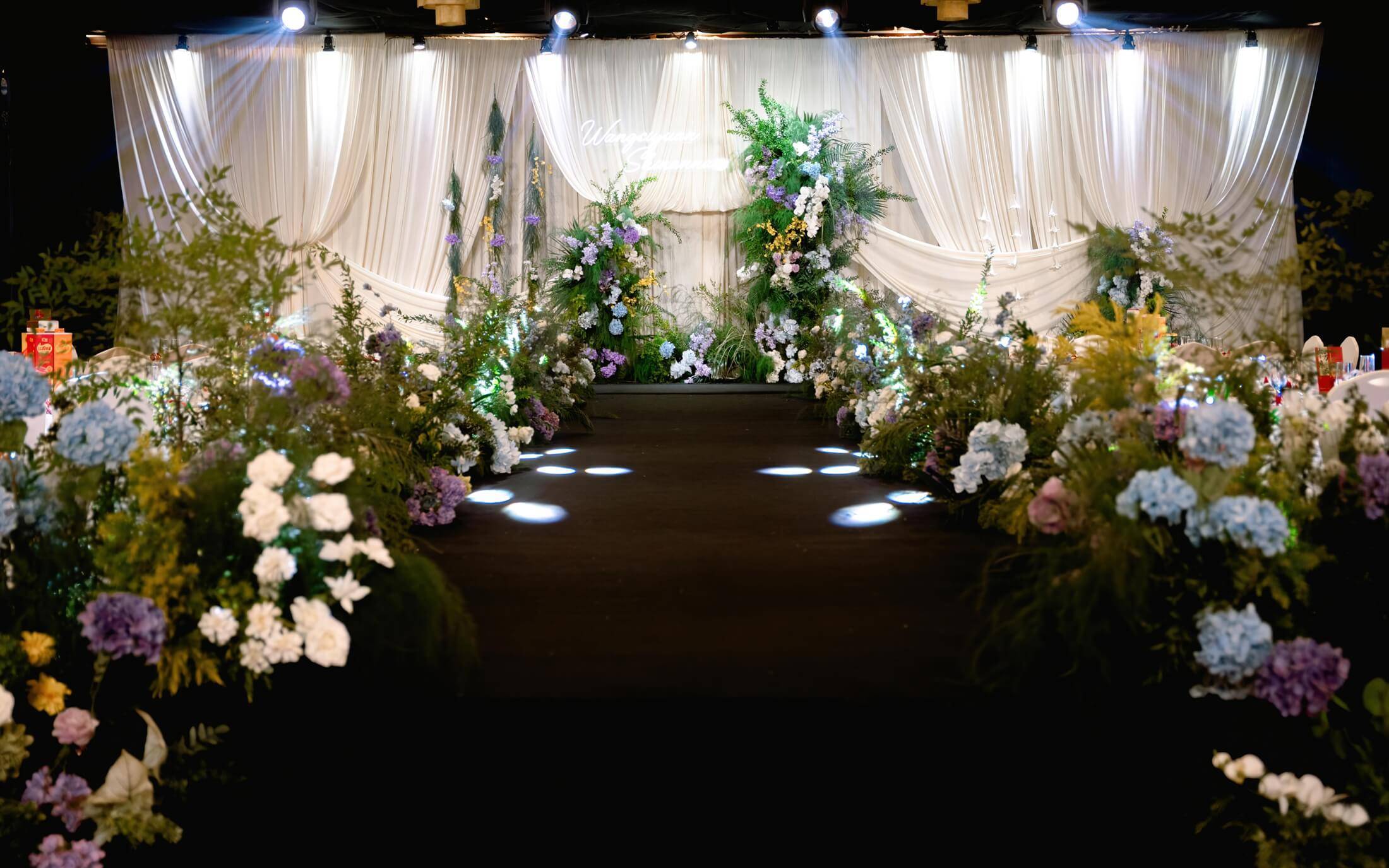 婚礼派·π韩式婚礼搭配香槟色奶油白布幔