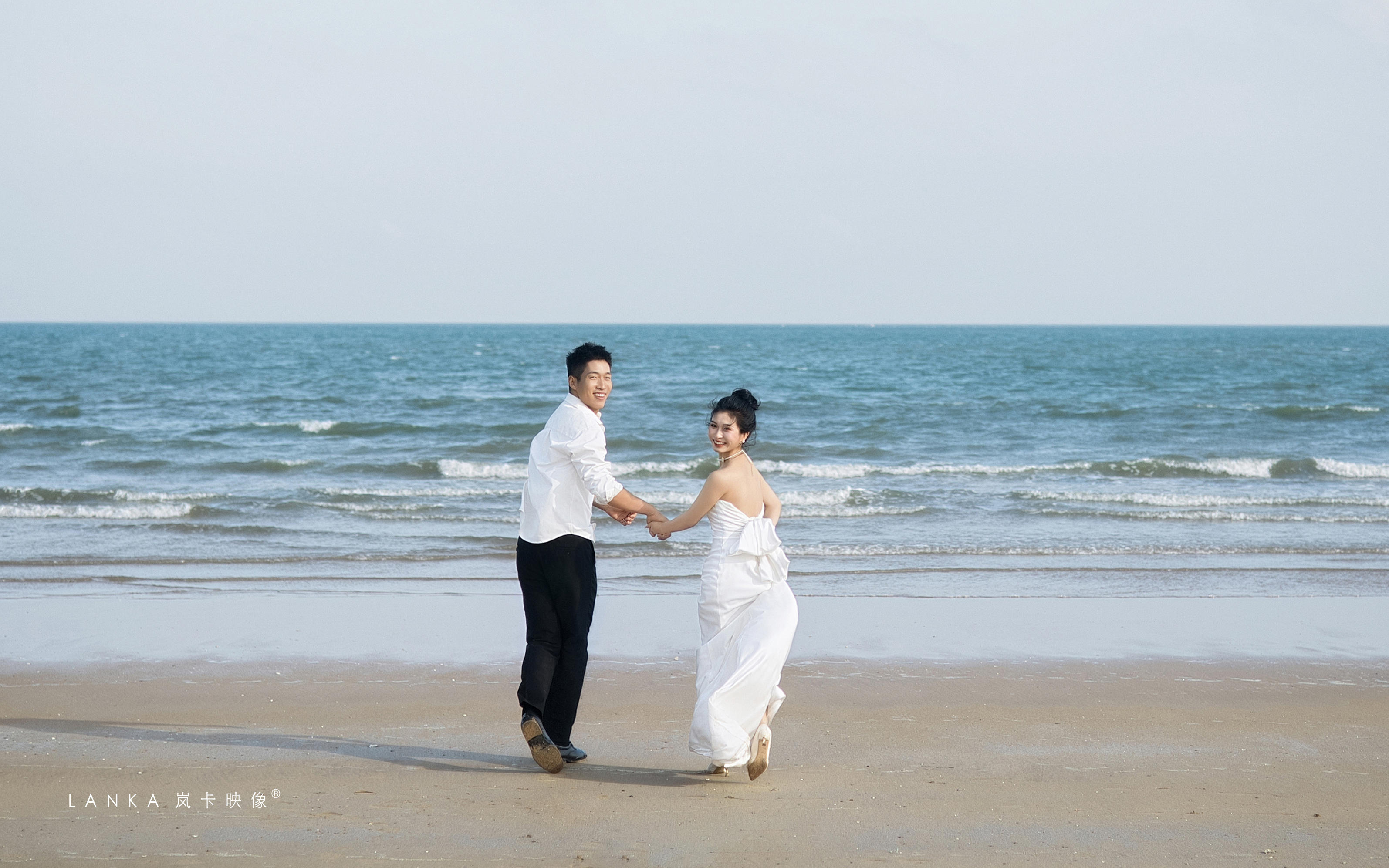  【岚卡映像】纪实海边婚纱照