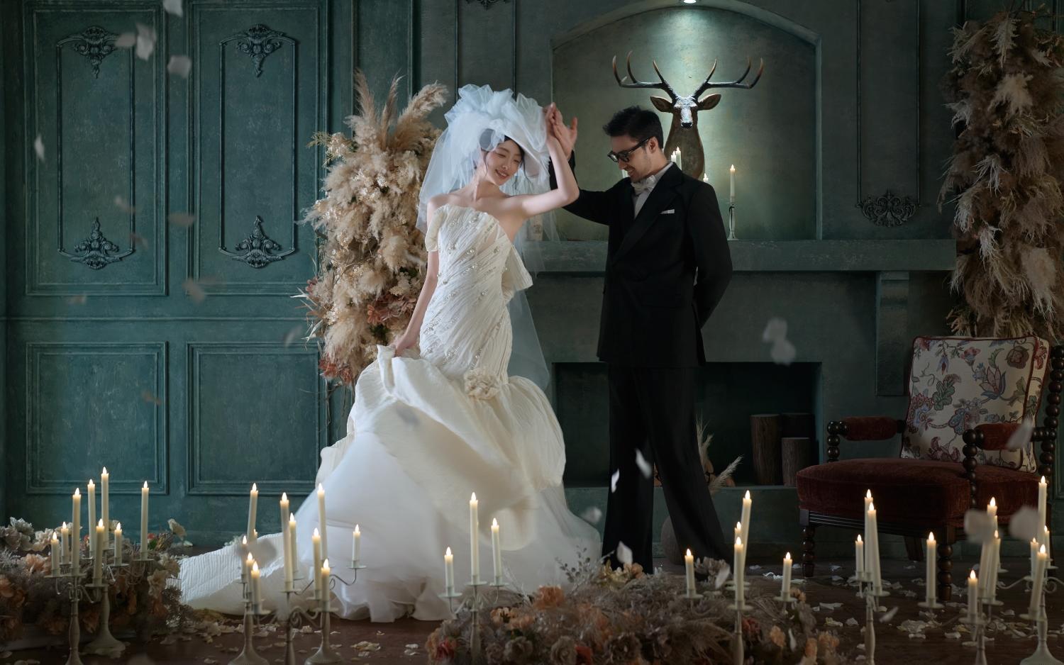 烛光摇曳营造浪漫的氛围✨ 朦胧梦幻的画面爱意蔓延