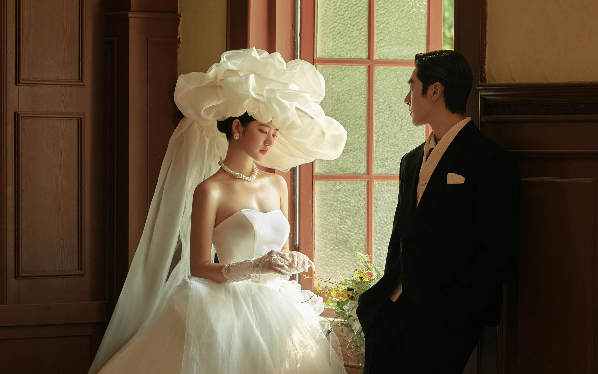 后悔婚前没刷到😭好爱这组复古法式婚纱照