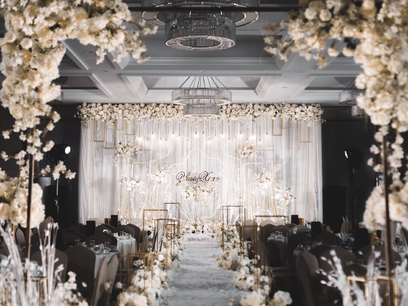 【麦芮婚礼】梦幻人气香槟金包资深司仪摄像