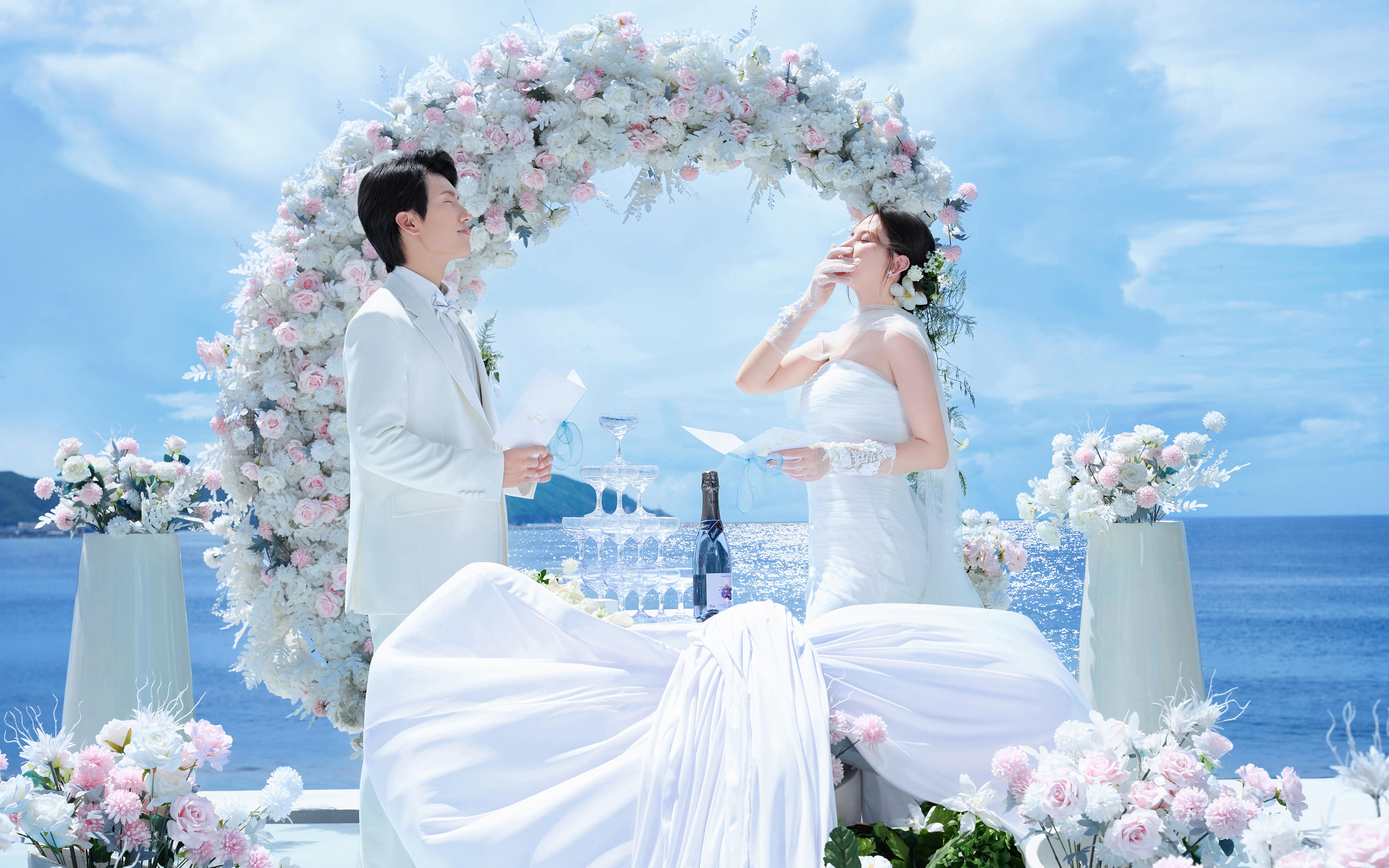 小东海秘境｜我们把婚纱照藏进玻璃海 