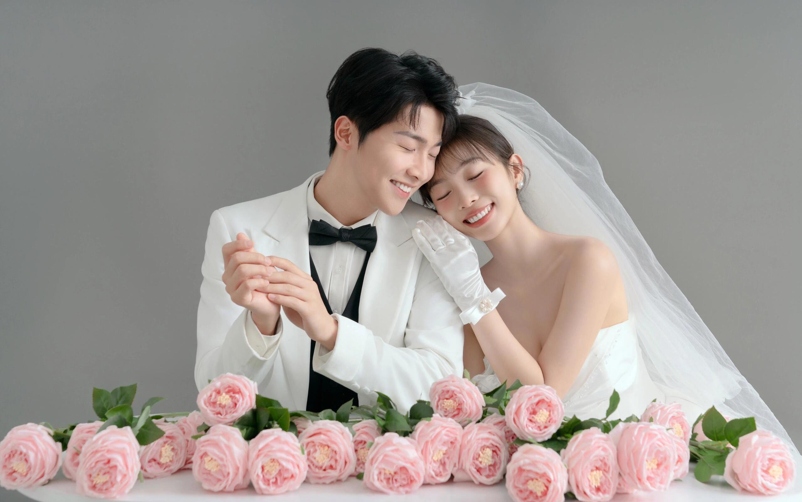 极简简约韩式室内婚纱照