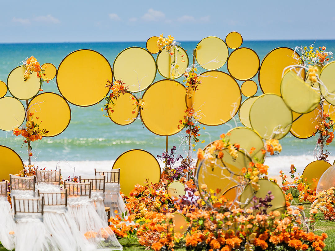 【秋の物语】草坪婚礼+婚礼布置+五大金刚+婚纱