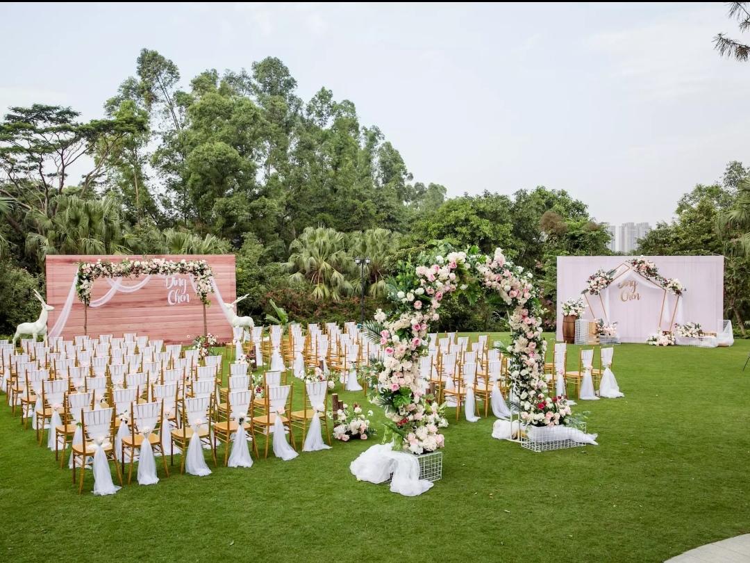 户外草坪婚礼  唯爱婚礼