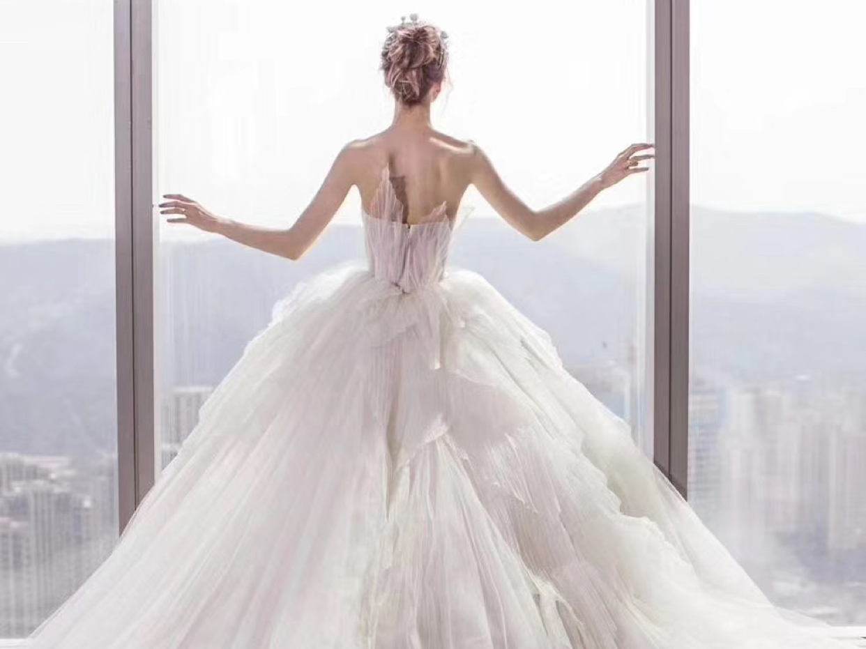 OIA | 超仙气天鹅婚纱 | 轻盈梦幻