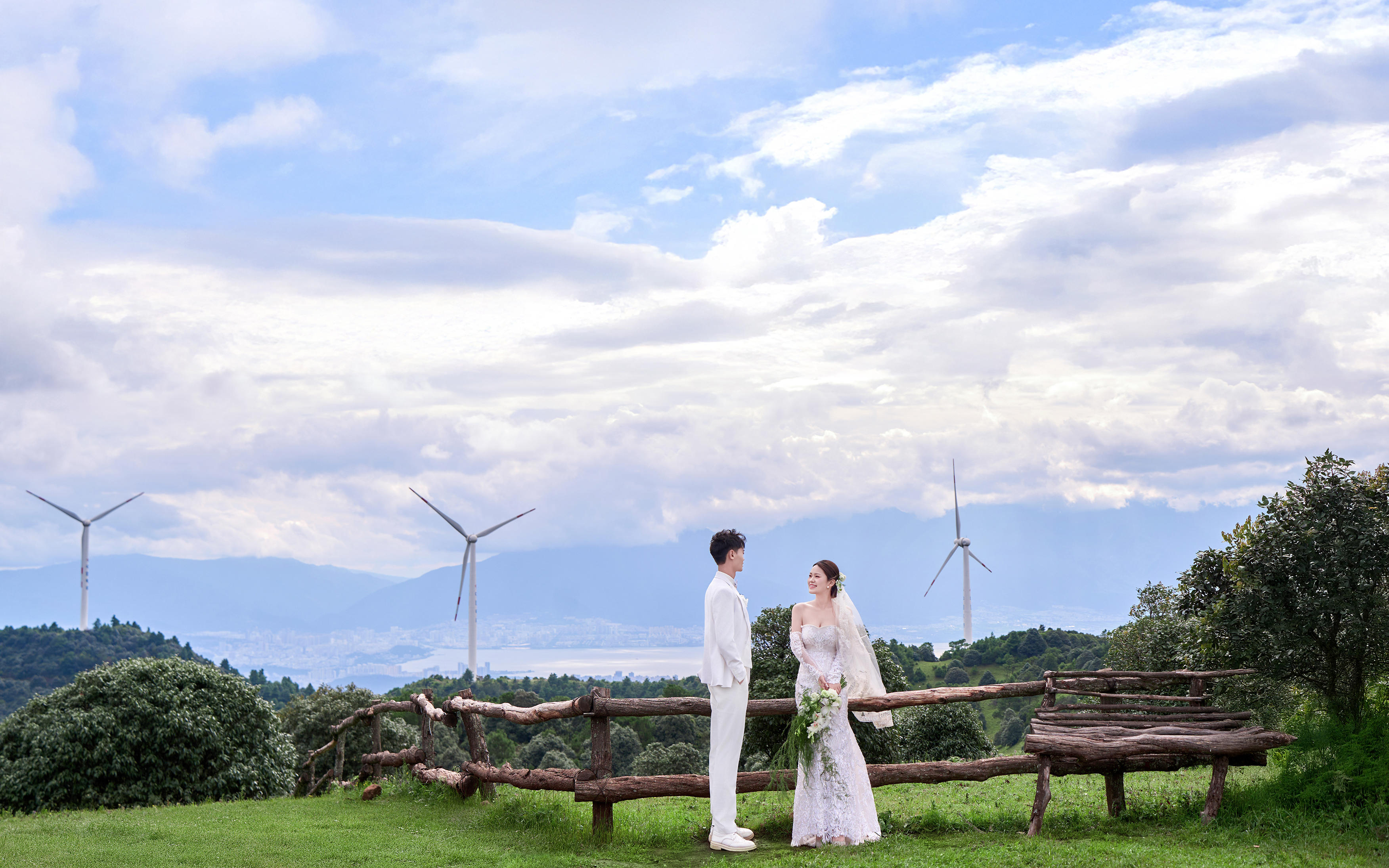 ?? 風(fēng)車(chē)轉(zhuǎn)走我們的誓言｜大理婚紗照