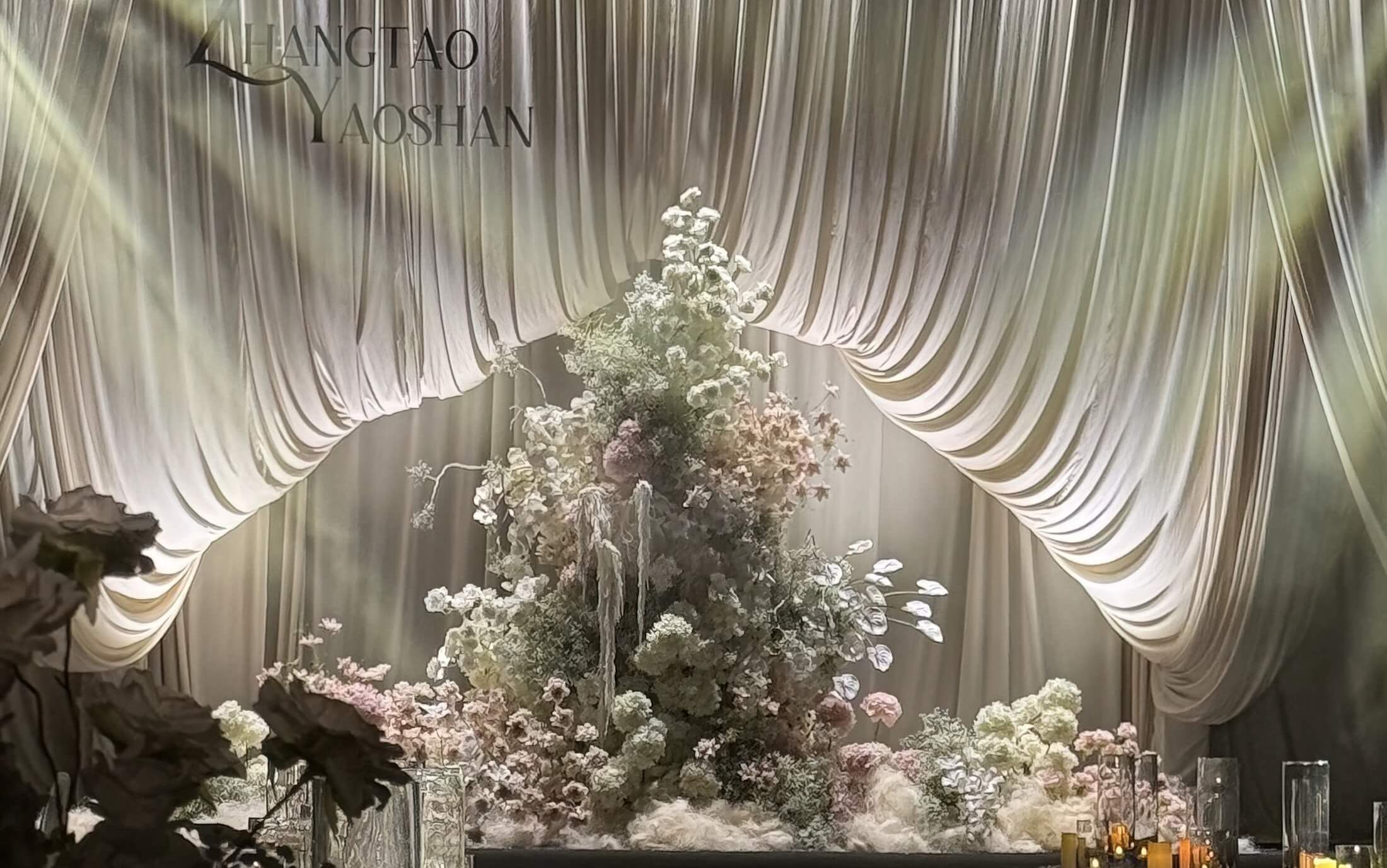 『初見婚禮定制』溫柔高級(jí)香檳粉色布?；槎Y