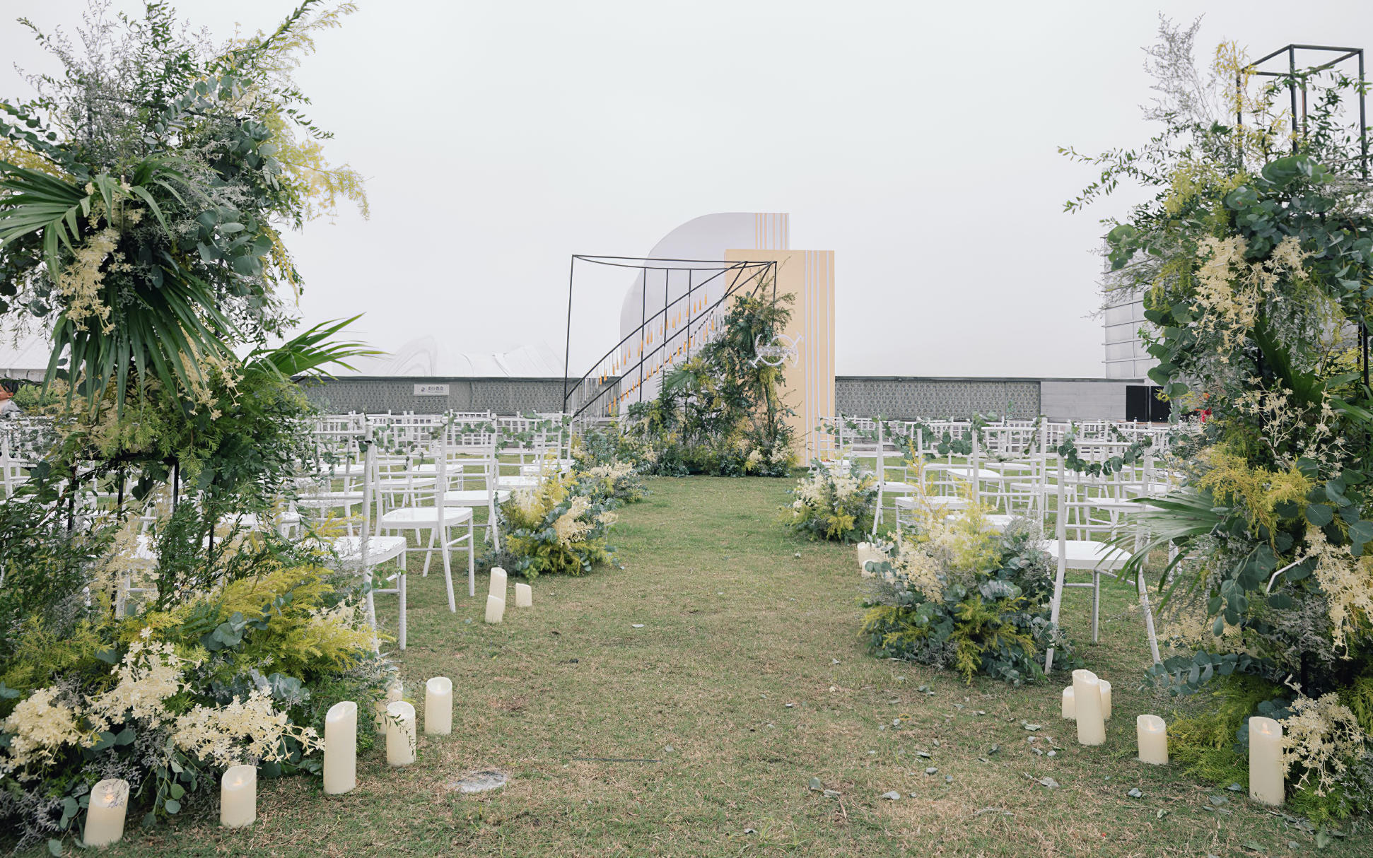 【梦幻季婚礼】高性价比店长推荐（主持+摄像）