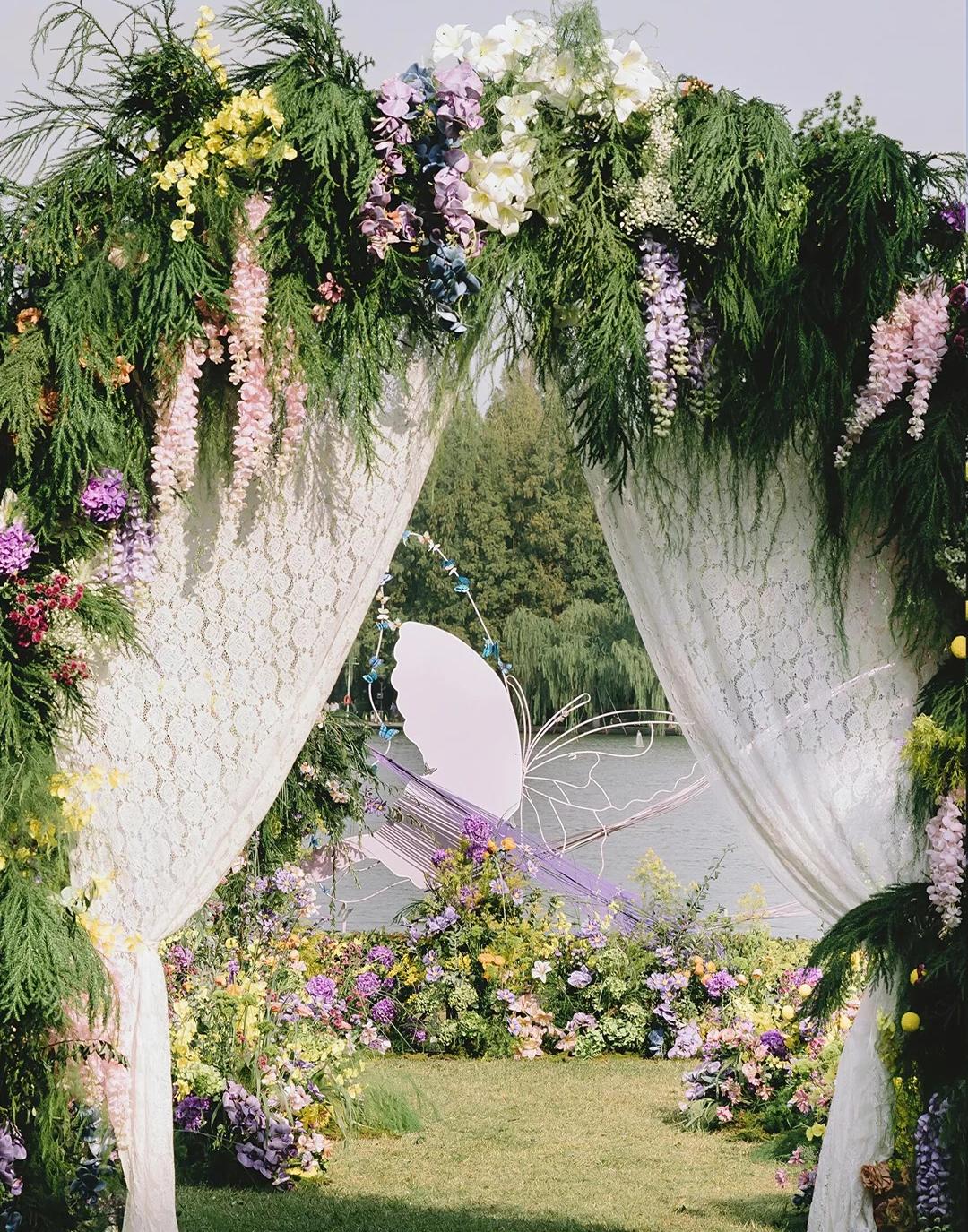 绚烂紫蝶户外婚礼